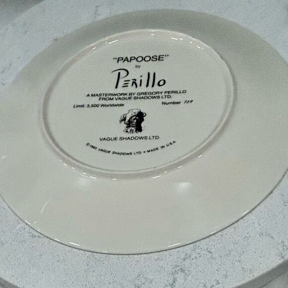 Vague Shadows Ltd "Papoose" Collector Plate 1983 Perillo Limited Collection - Picture 7 of 8